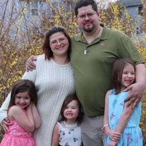 Meet your Posher, Gloria